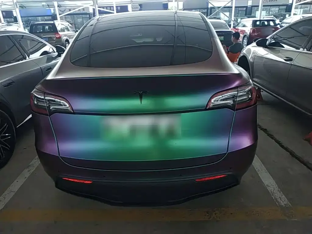 Tesla Model Y — фото 7
