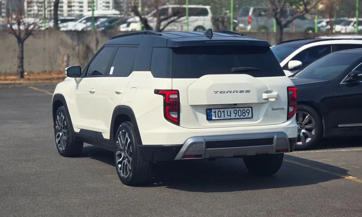 KG Mobility (Ssangyong) Torres — фото 9