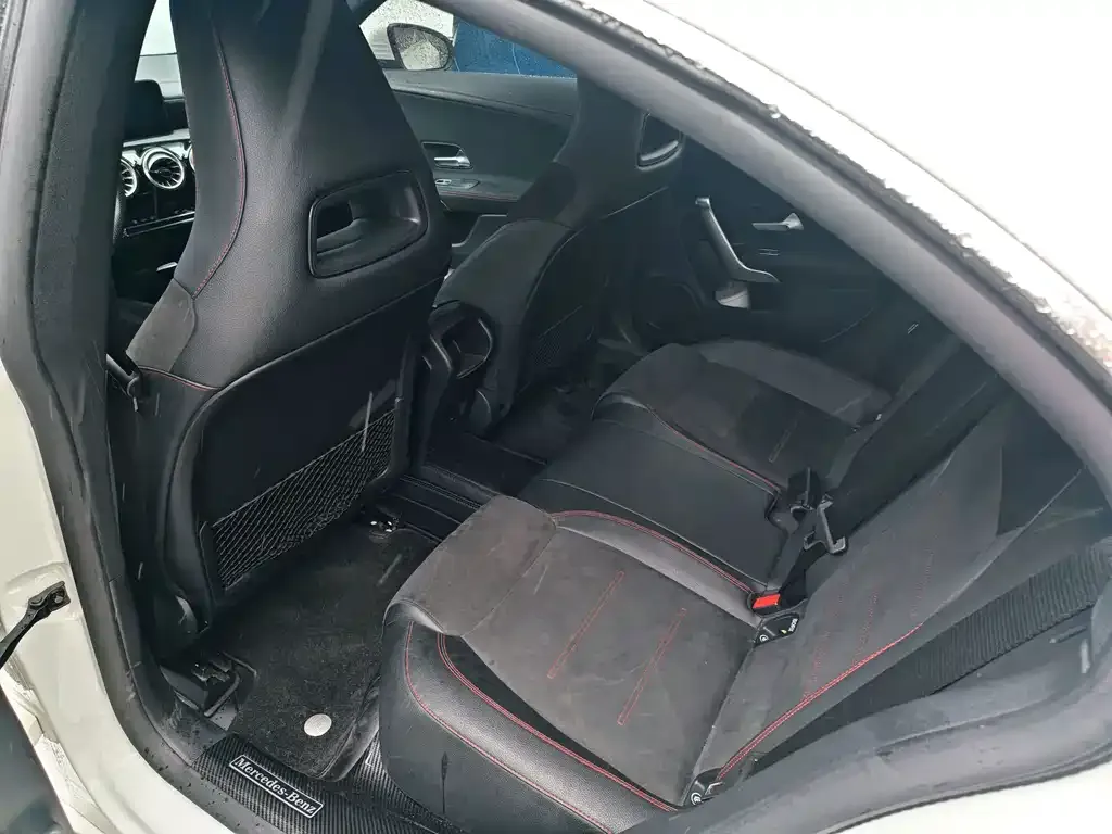 Mercedes-Benz CLA (Import) — фото 2