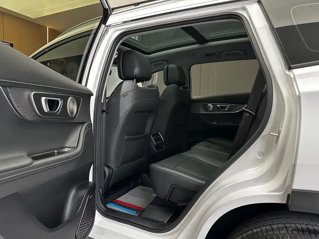 Chery Tiggo 8 PRO — фото 9