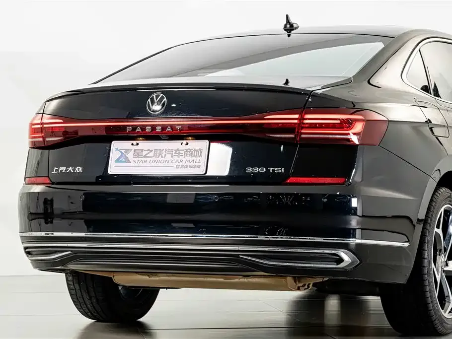 Volkswagen Passat — фото 5