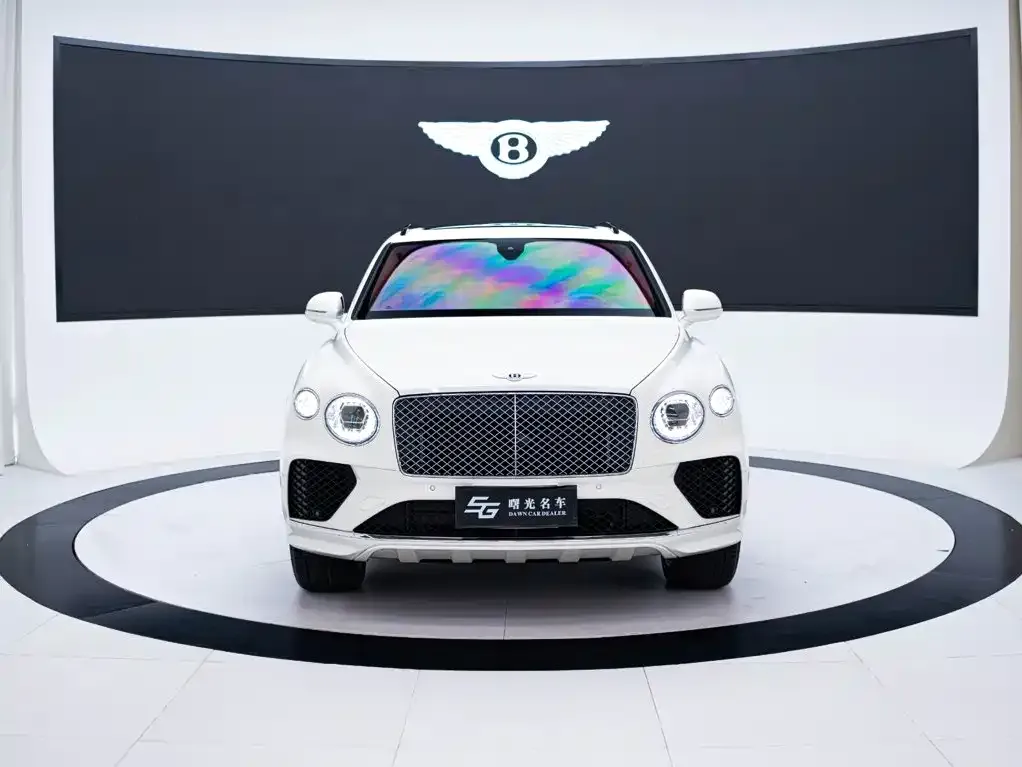 Bentley Bentayga — фото 6