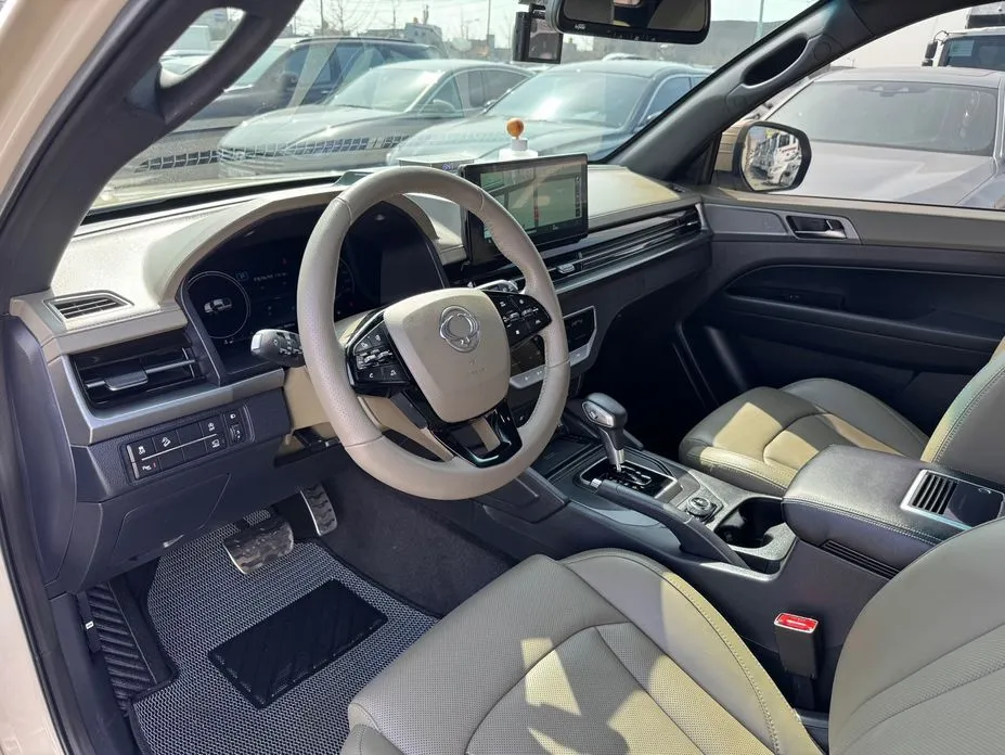 KG Mobility (Ssangyong) Rexton — фото 4