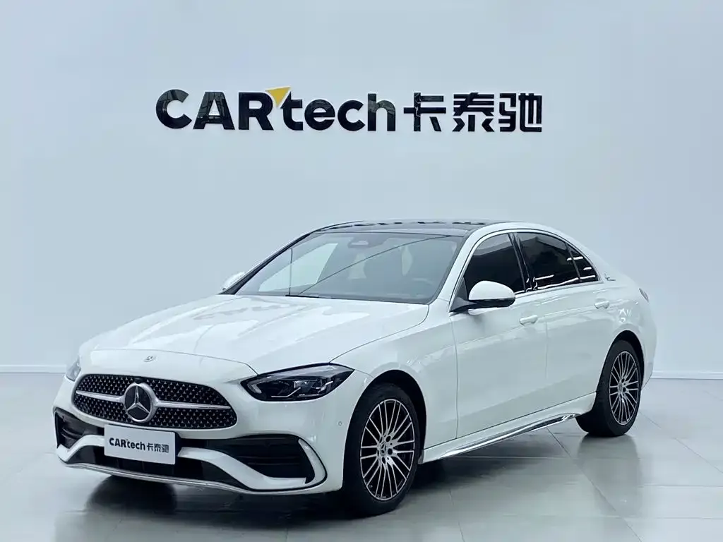 Mercedes-Benz C-Class — фото 1