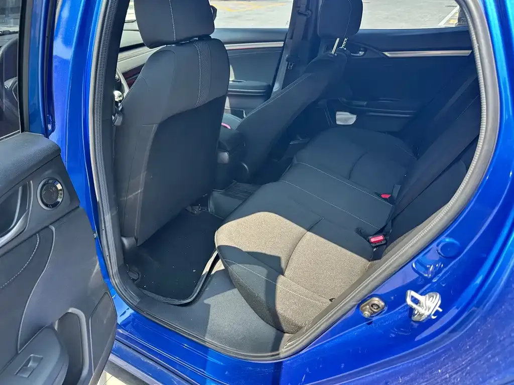 Honda Civic — фото 2