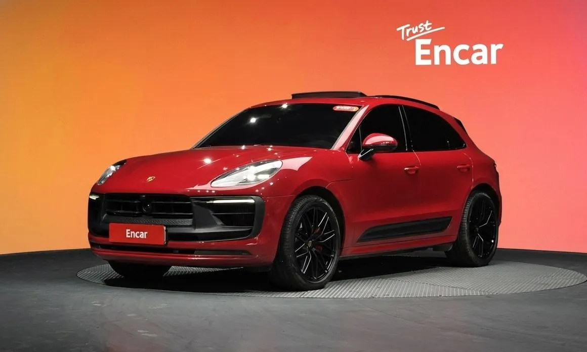 Porsche Macan — фото 1