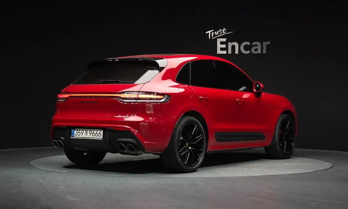 Porsche Macan — фото 8