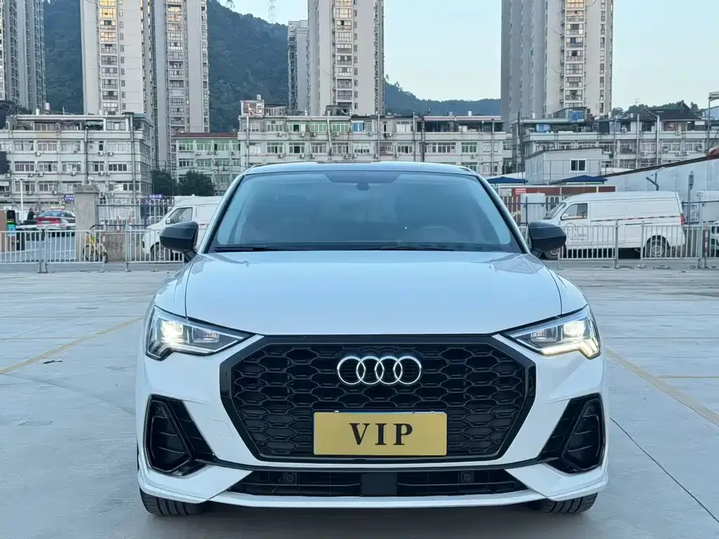 Audi Q3 Sportback — фото 5