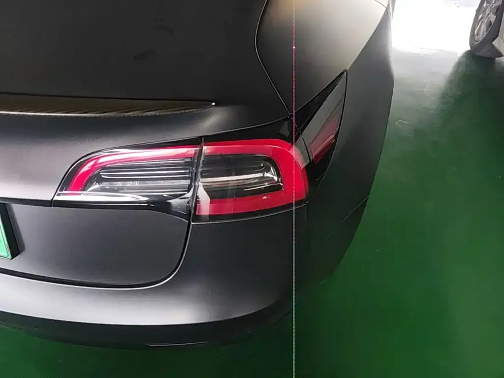 Tesla Model 3 — фото 4