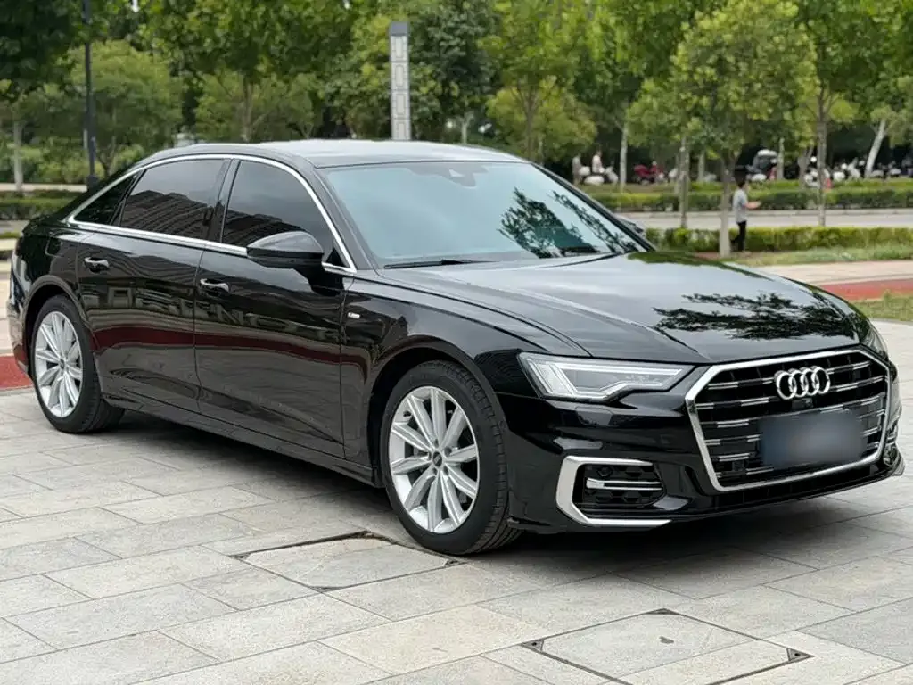 Audi A6L — фото 10