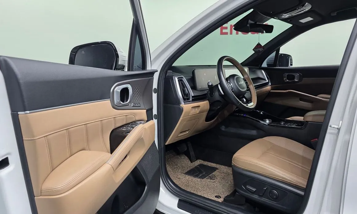 Kia Sorento — фото 5