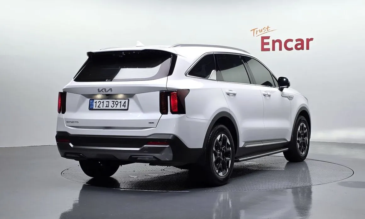 Kia Sorento — фото 4