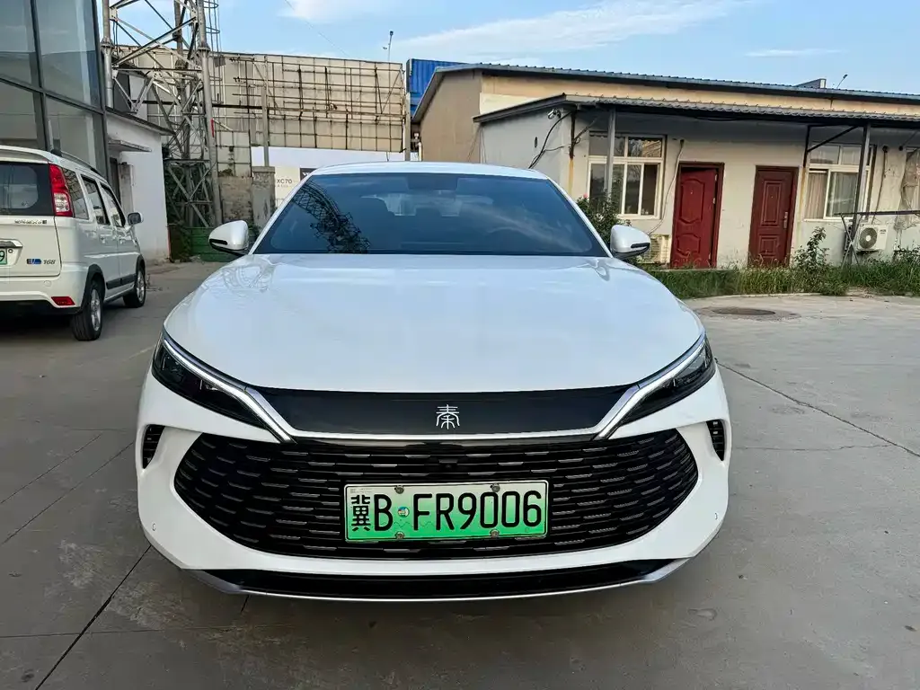 BYD Qin L — фото 8