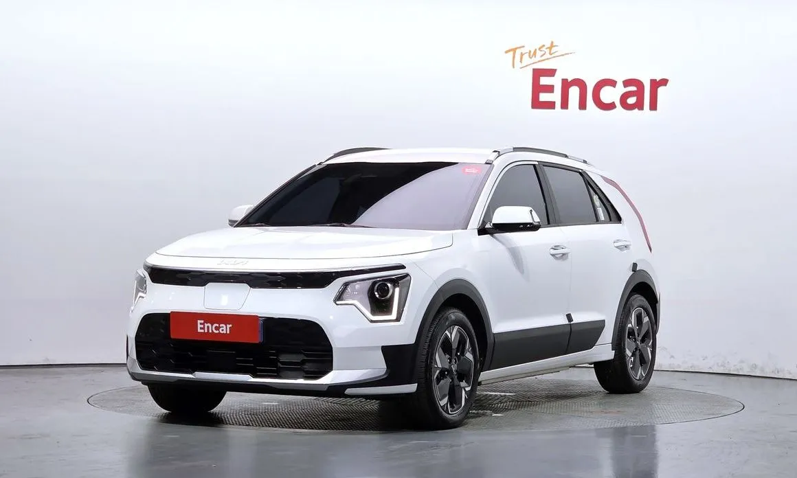 Kia Niro — фото 1