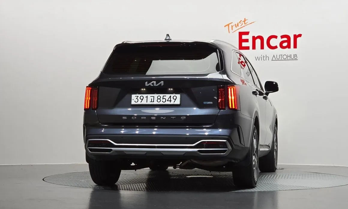 Kia Sorento — фото 6