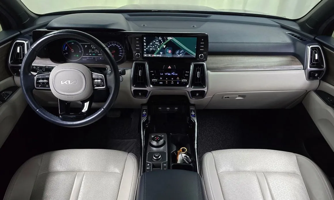 Kia Sorento — фото 4