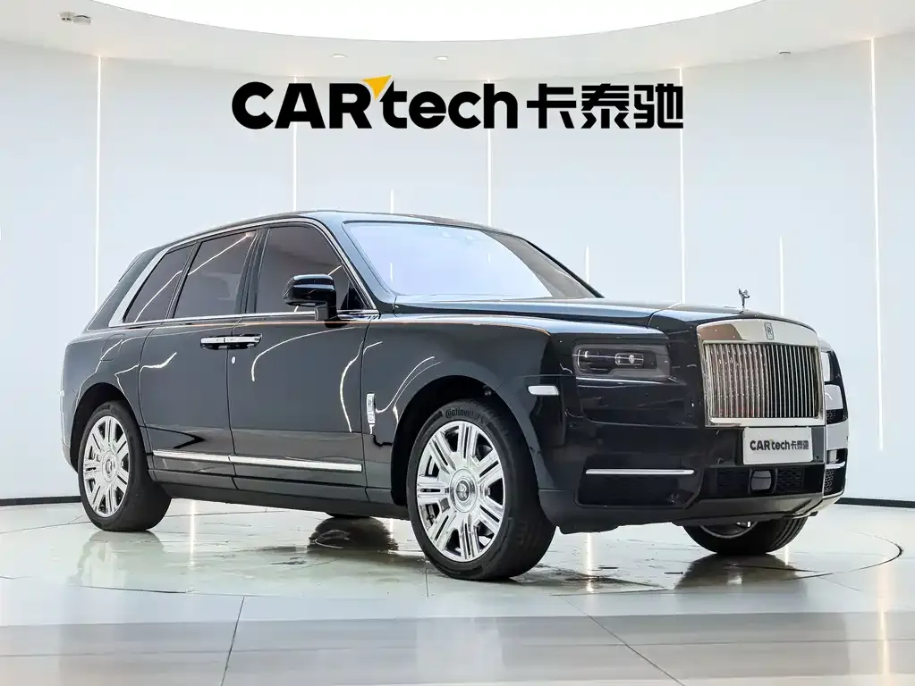 Rolls-Royce Cullinan — фото 10