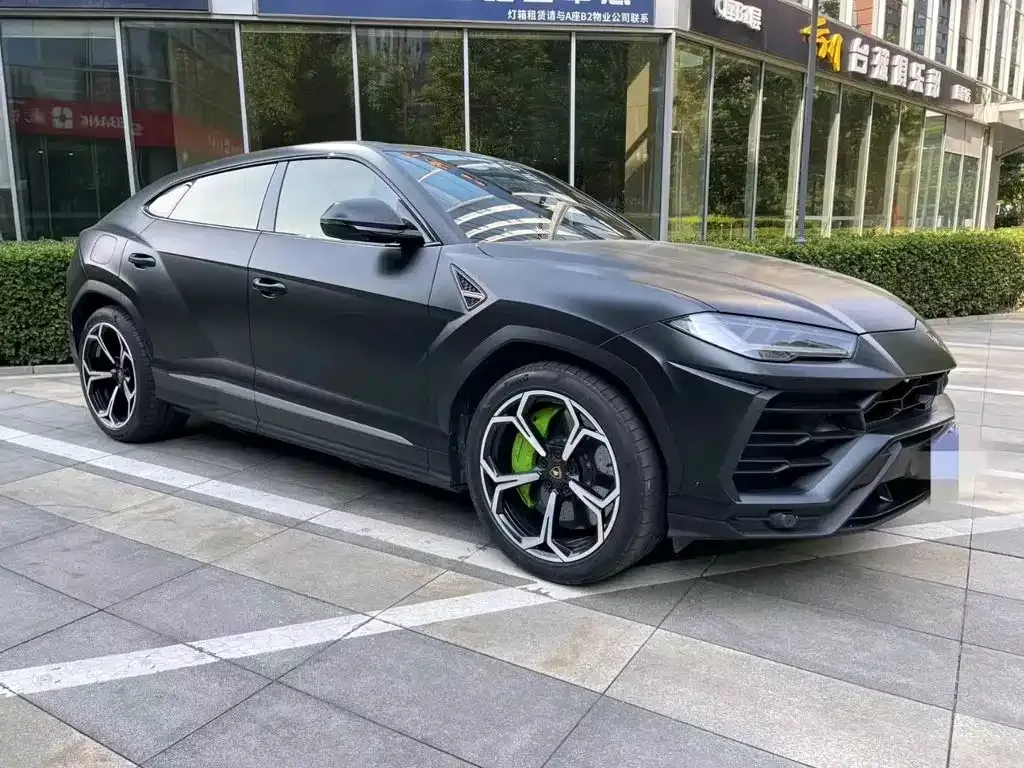 Lamborghini Urus — фото 3