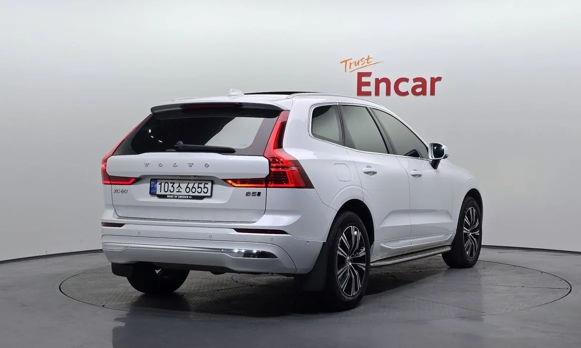 Volvo XC60 — фото 3