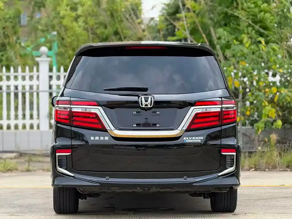 Honda Elysion — фото 5