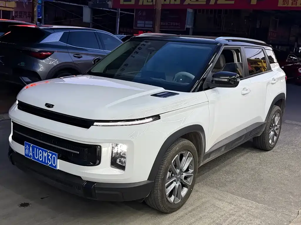 Geely Icon — фото 1