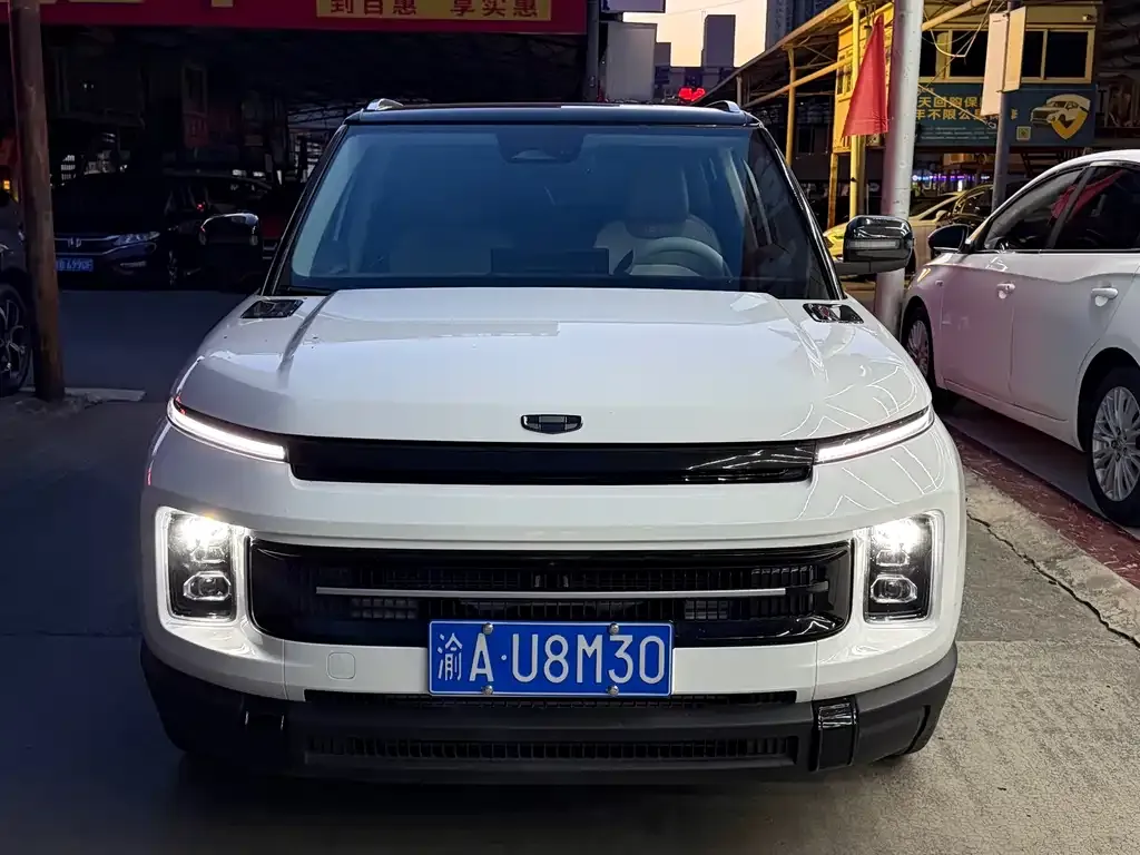 Geely Icon — фото 10