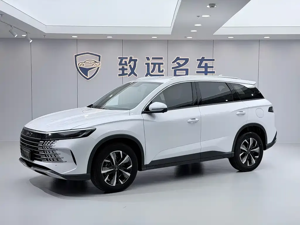 BYD Seal 05 DM-i — фото 1