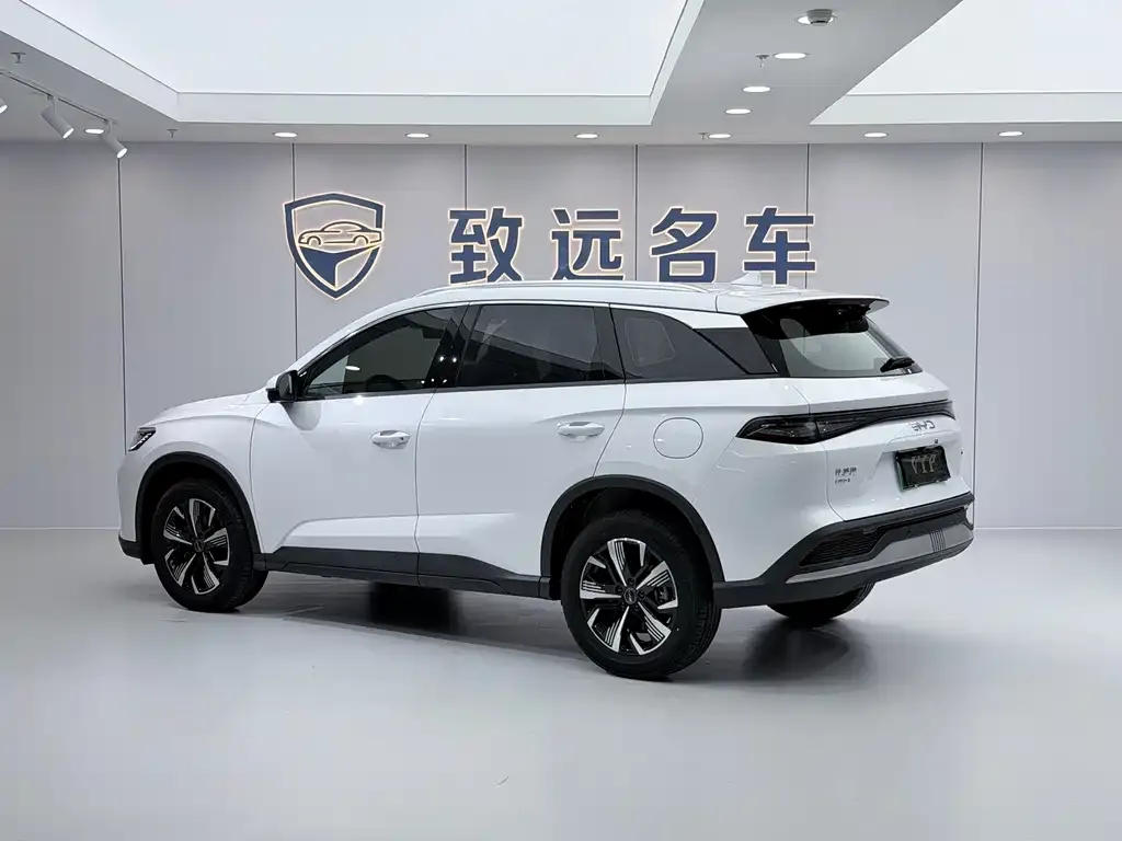 BYD Seal 05 DM-i — фото 2