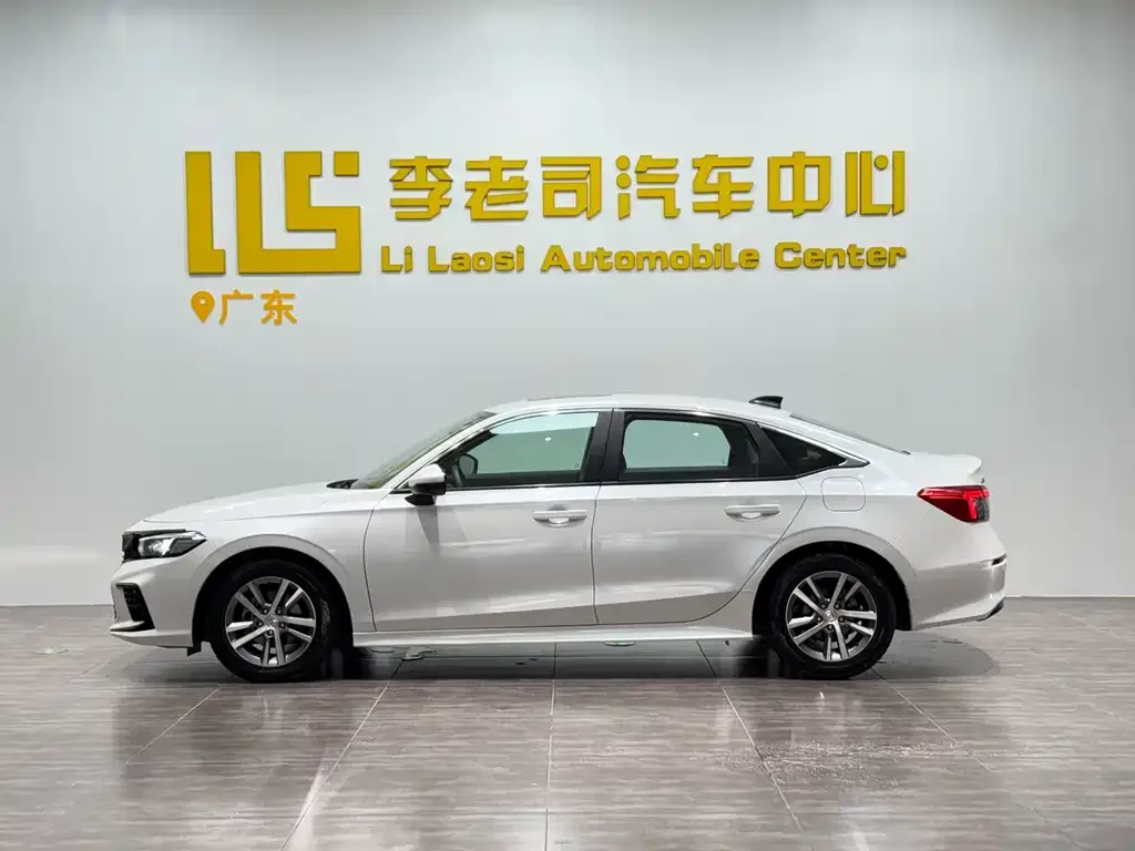 Honda Civic — фото 2