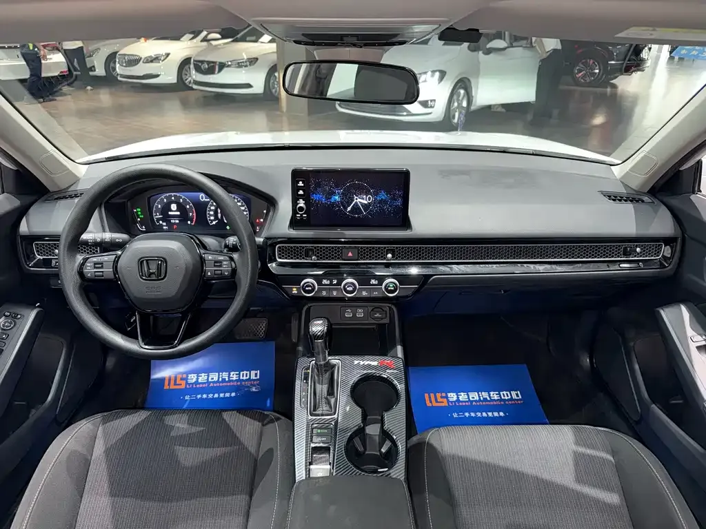Honda Civic — фото 10