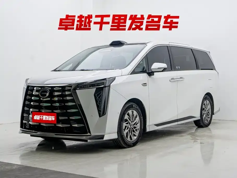 GAC Motor Trumpchi M8 — фото 1