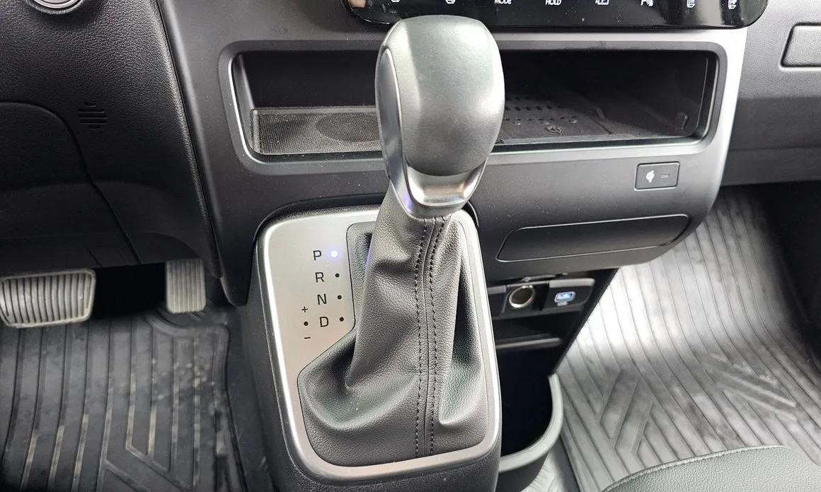 Hyundai Staria — фото 10