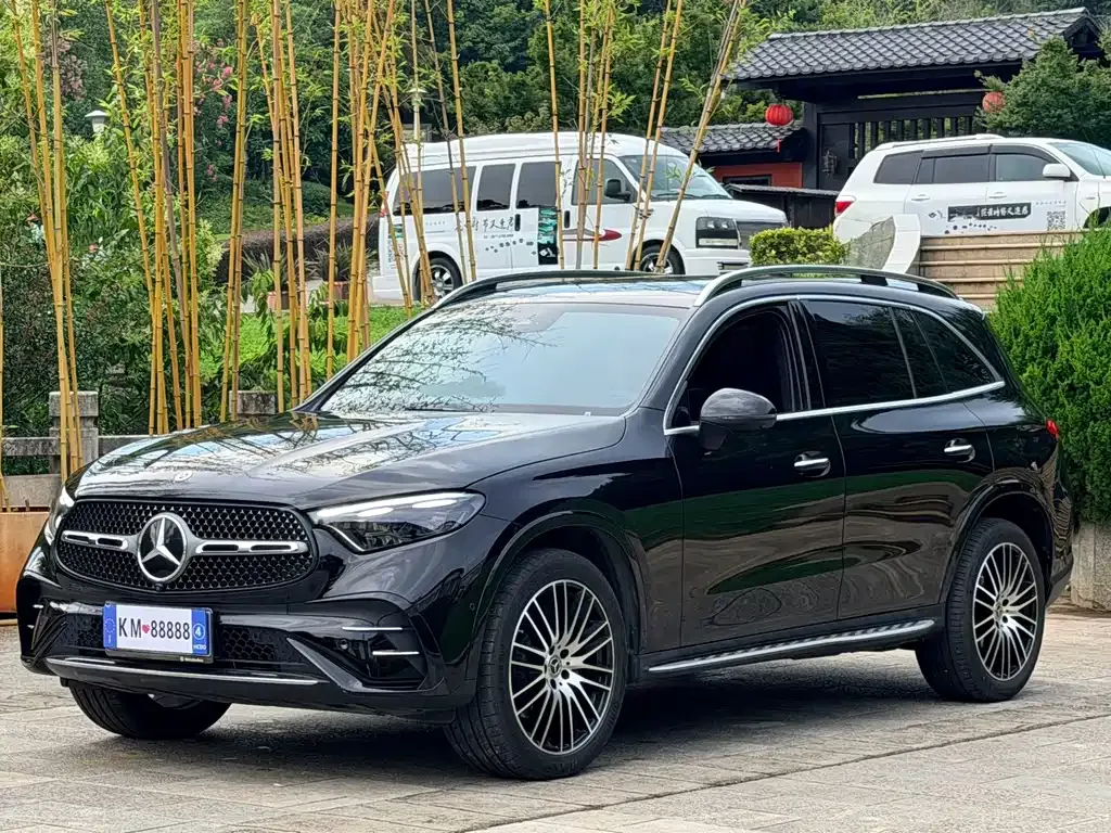Mercedes-Benz GLC — фото 1