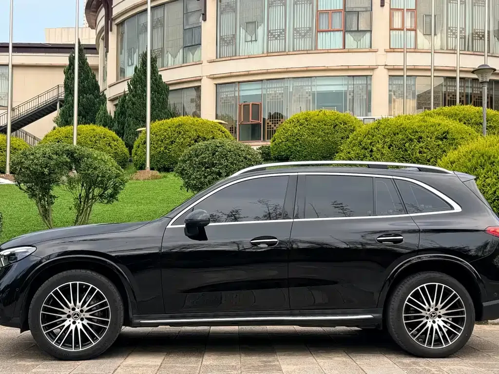 Mercedes-Benz GLC — фото 10