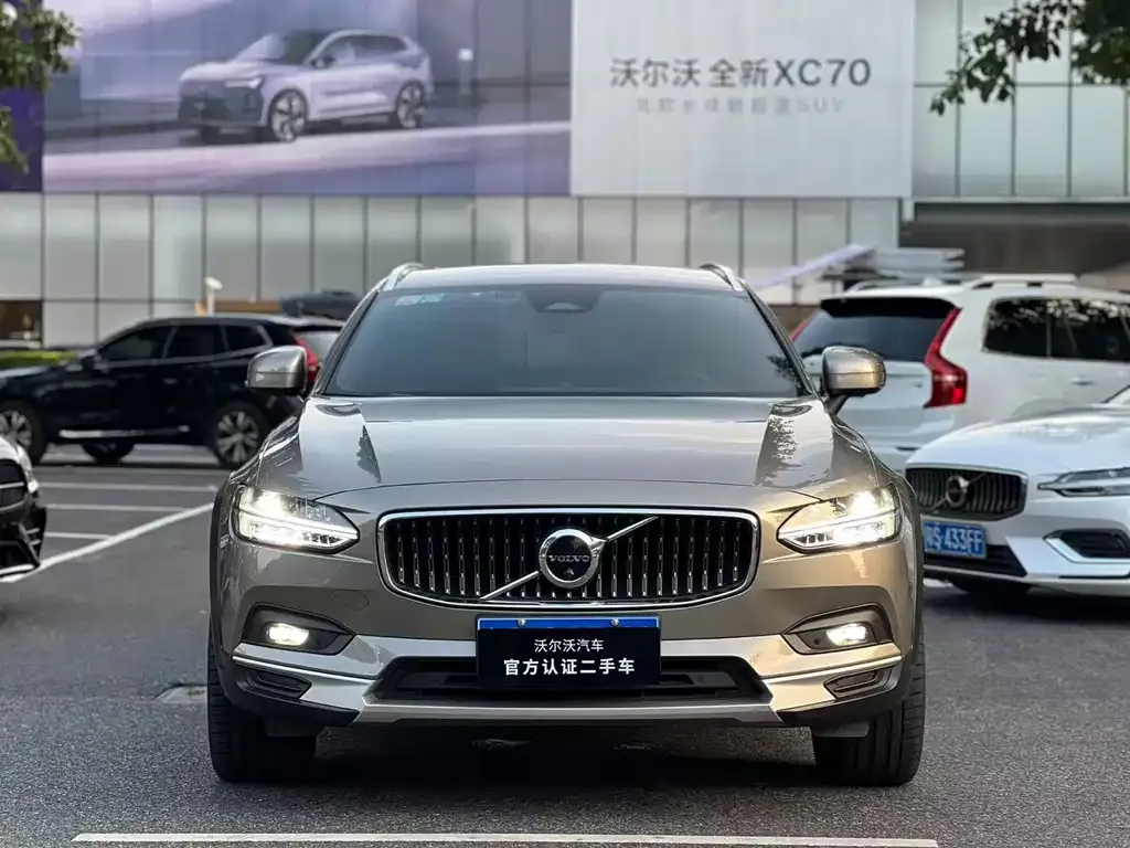 Volvo V90 — фото 2