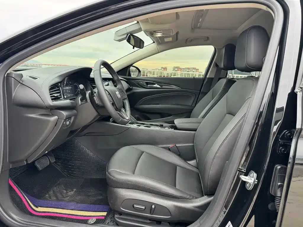 Buick Regal — фото 9
