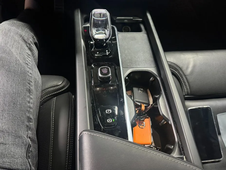 Volvo V60 — фото 9
