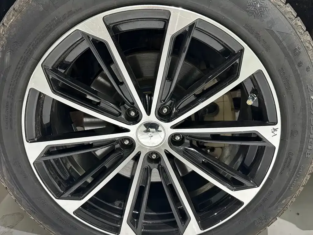 Subaru Outback — фото 10