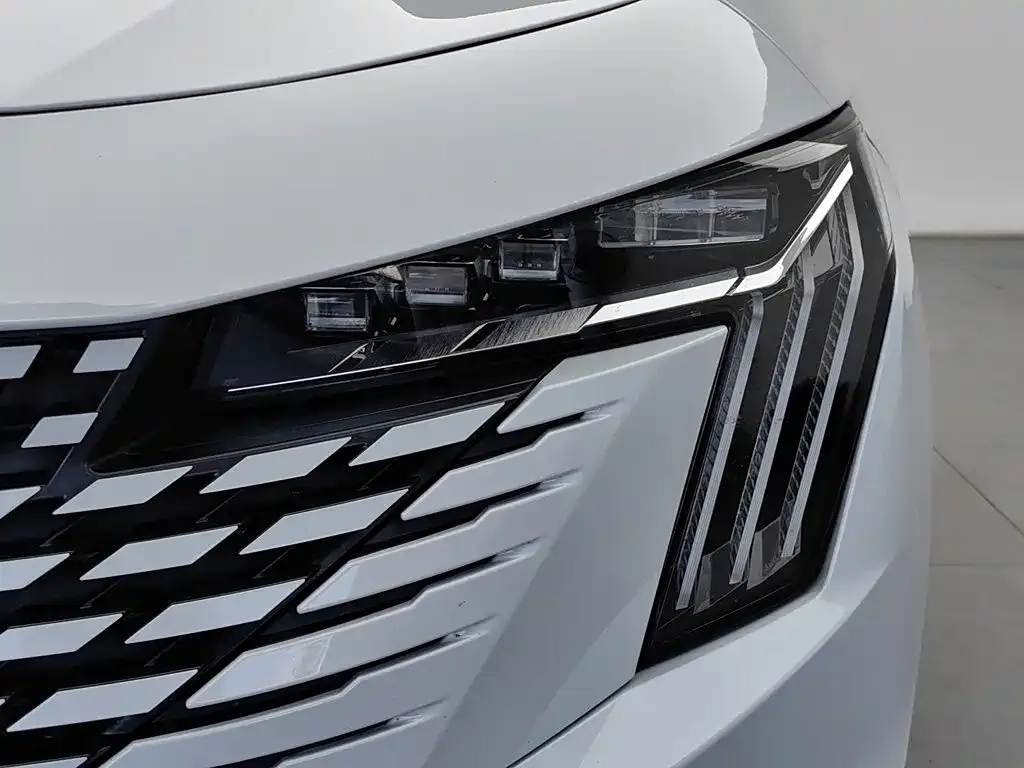 Peugeot 508 — фото 7
