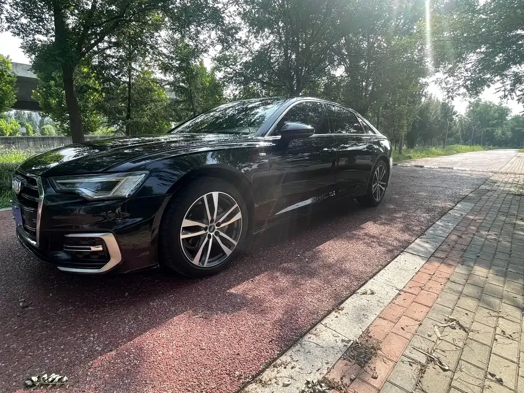 Audi A6L — фото 5