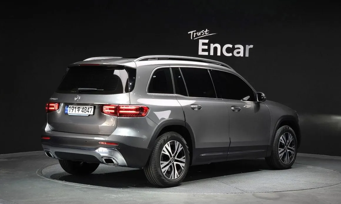 Mercedes-Benz GLB-Class — фото 4