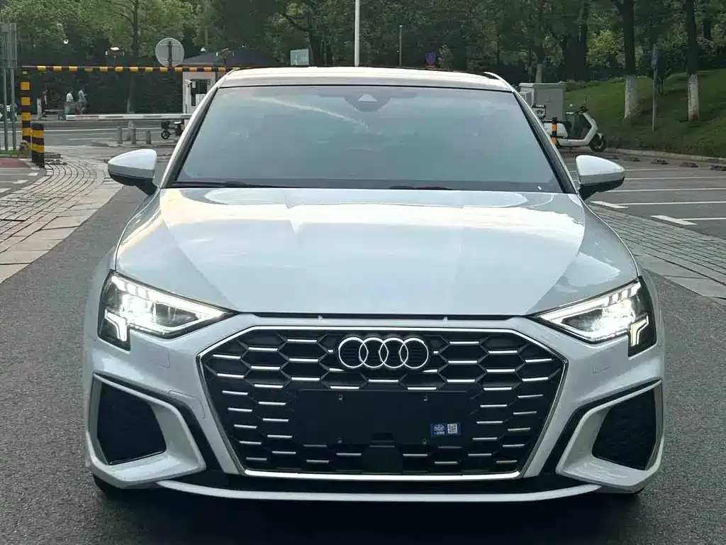 Audi A3 — фото 2