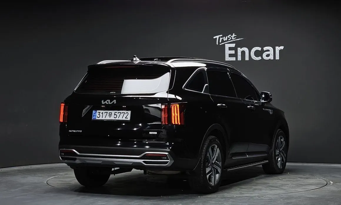 Kia Sorento — фото 5