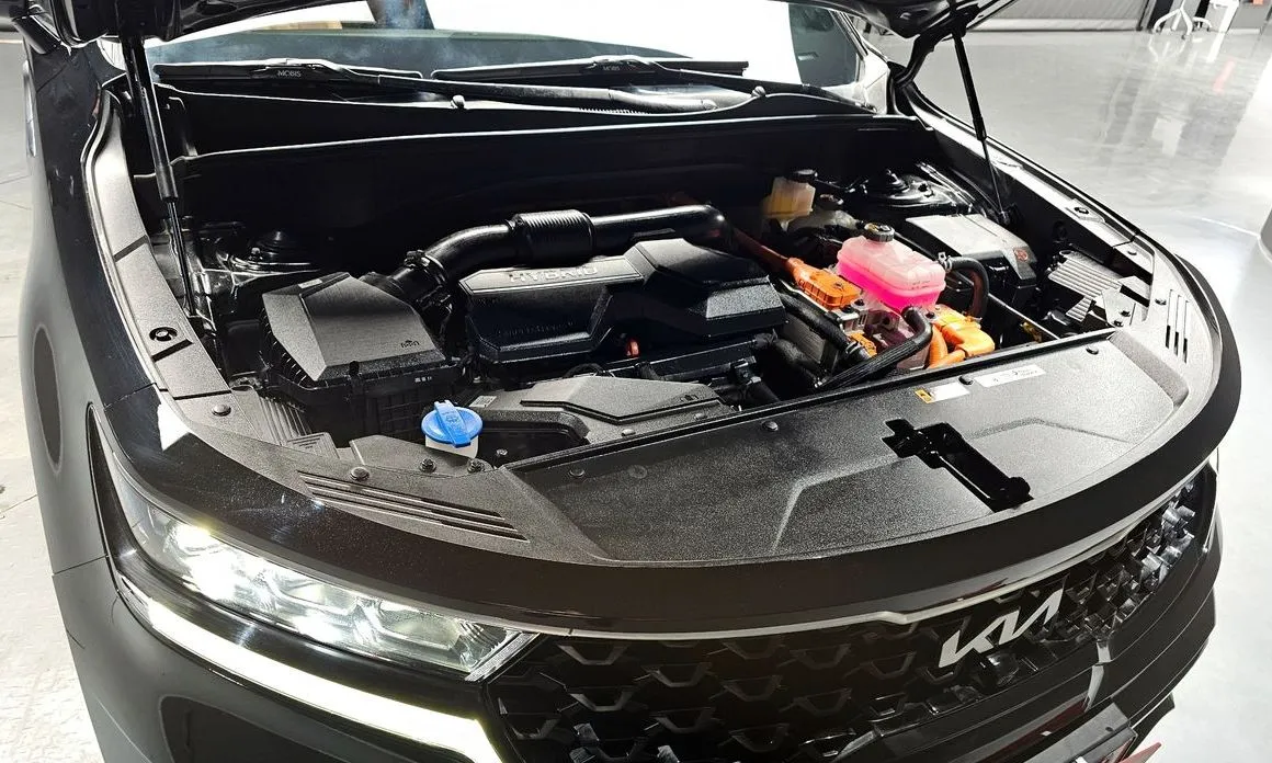 Kia Sorento — фото 10