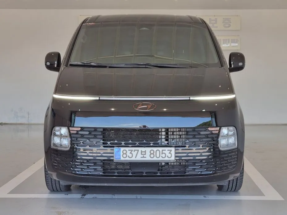 Hyundai Staria — фото 3