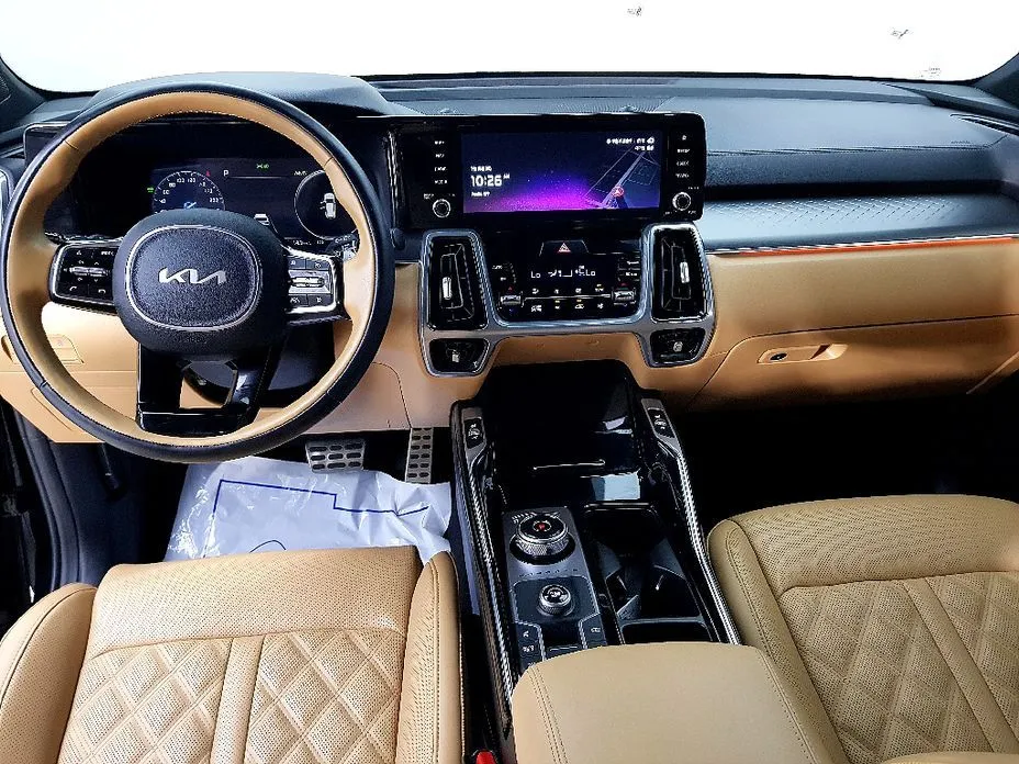 Kia Sorento — фото 6