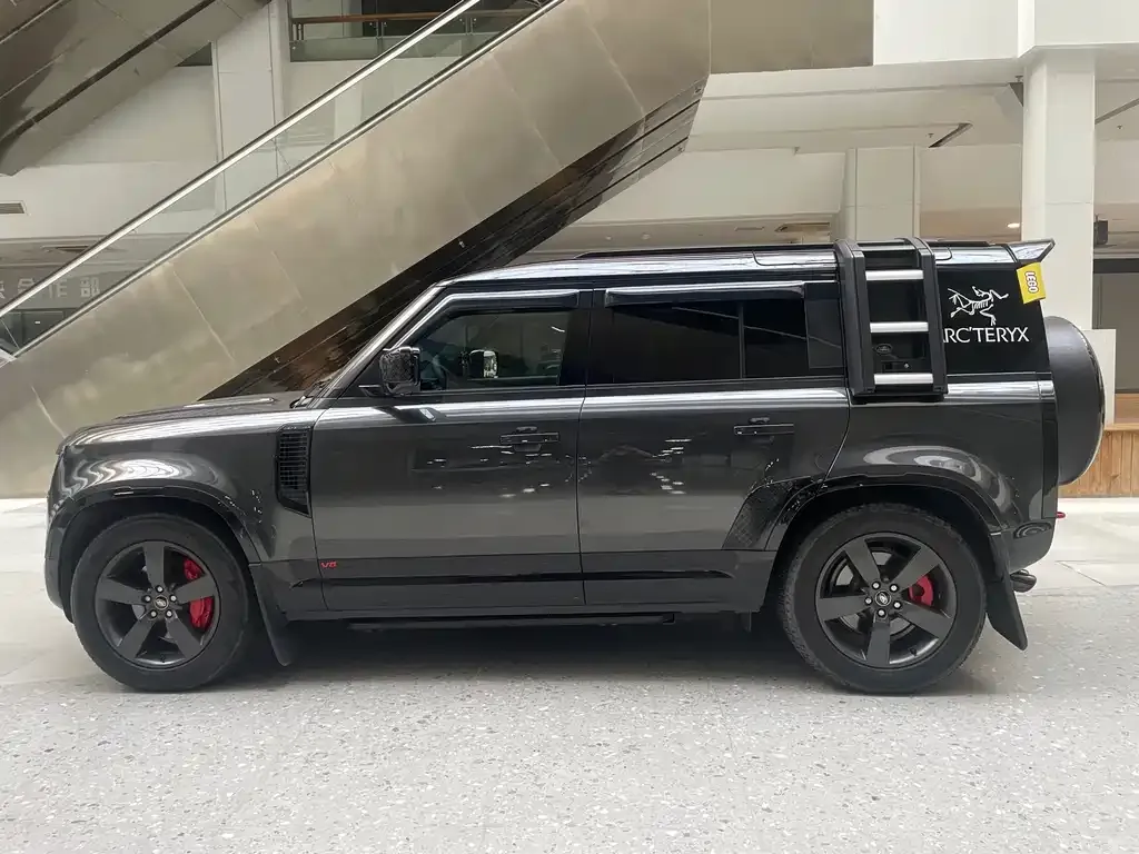Land Rover Defender — фото 5