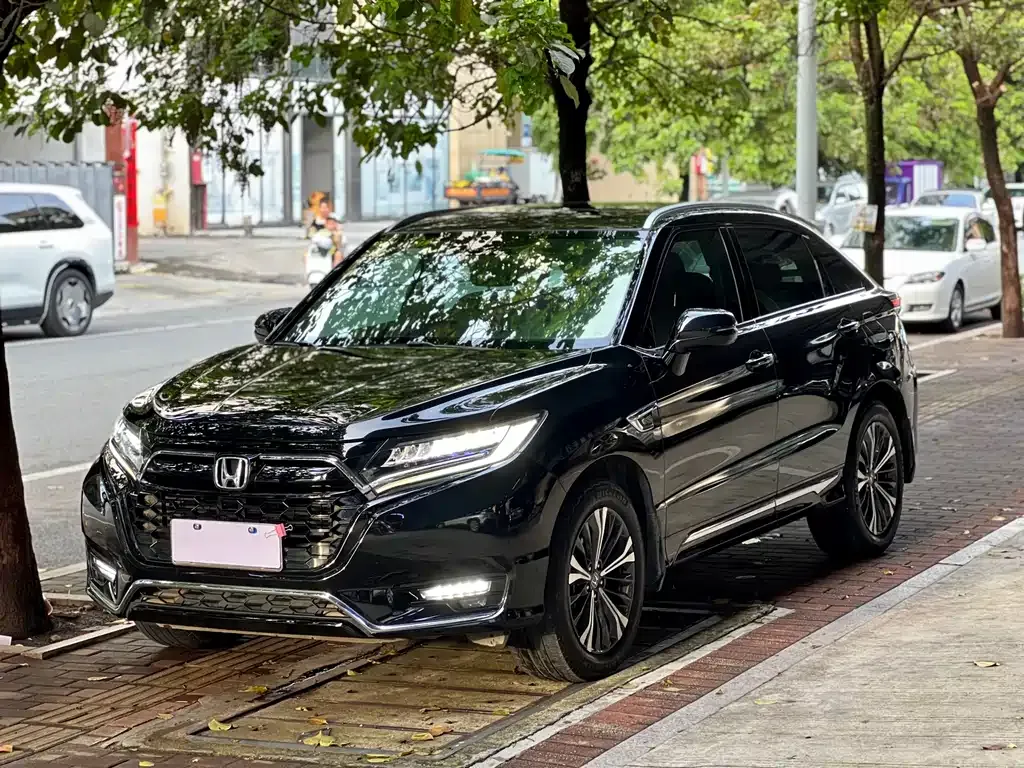 Honda UR-V — фото 1