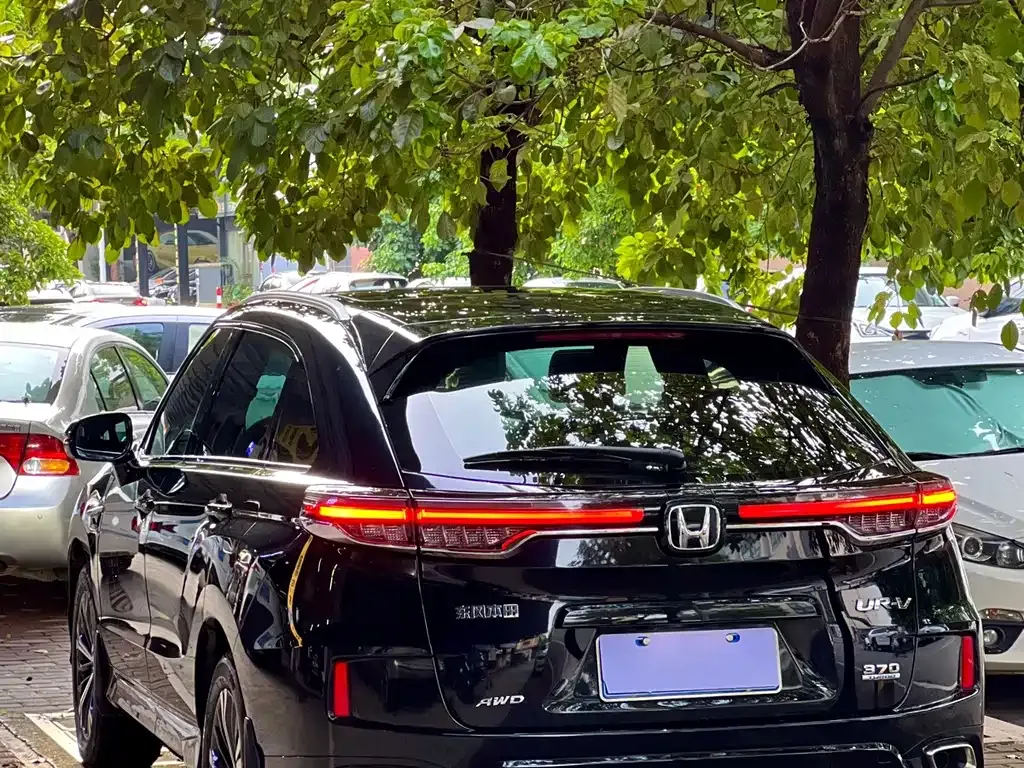 Honda UR-V — фото 10