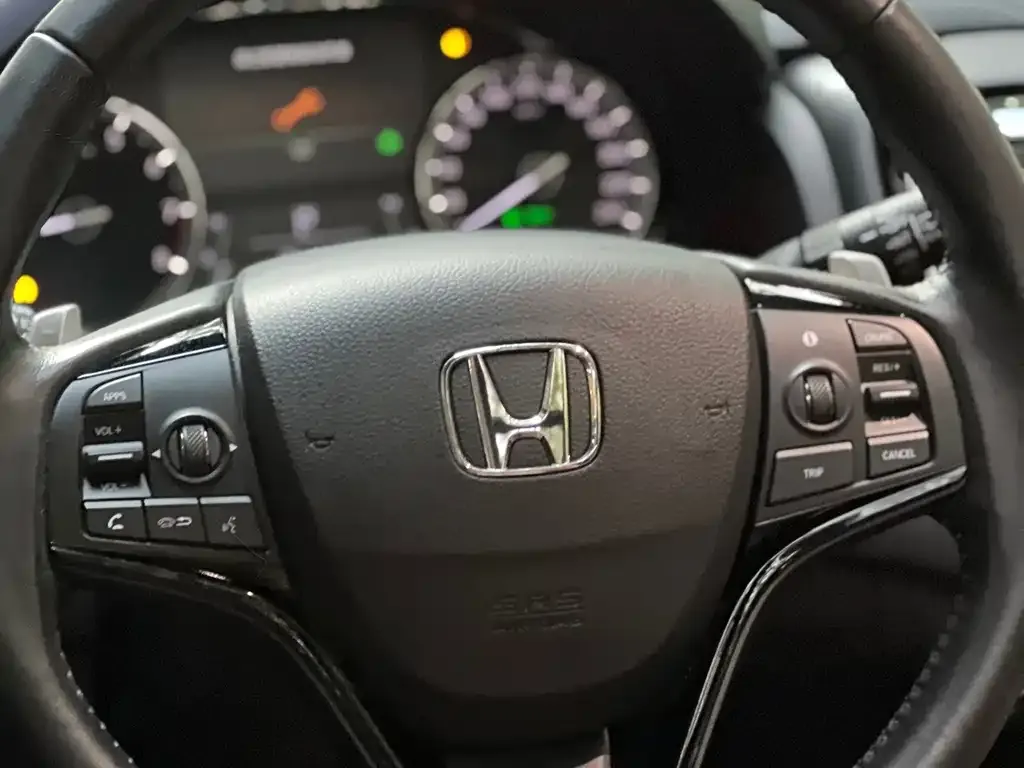 Honda UR-V — фото 2